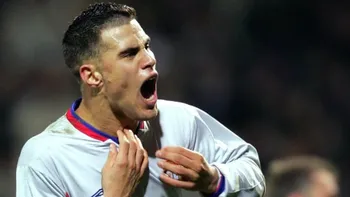 Conmoción en el fútbol francés: quién es el ex jugador de la selección que murió