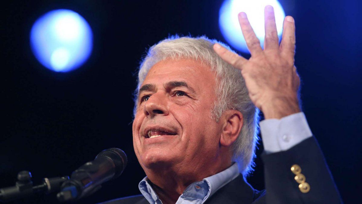 Hasta la victoria José Manuel