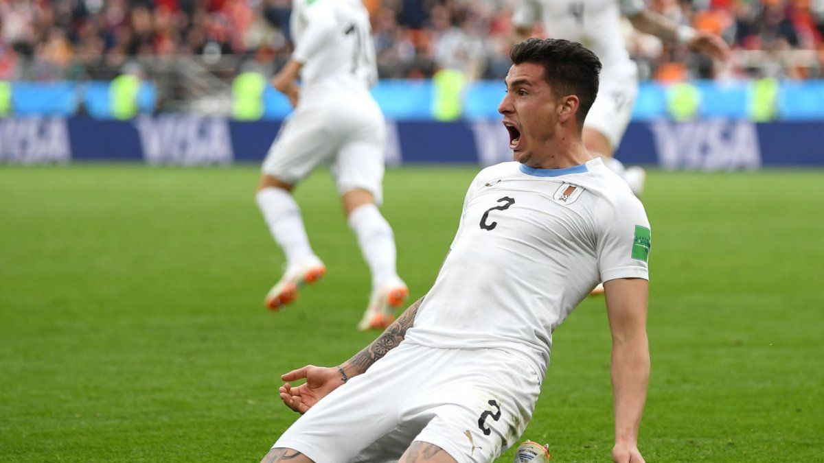 Uruguay juega con Arabia Saudita y quiere ser el primer sudamericano en octavos