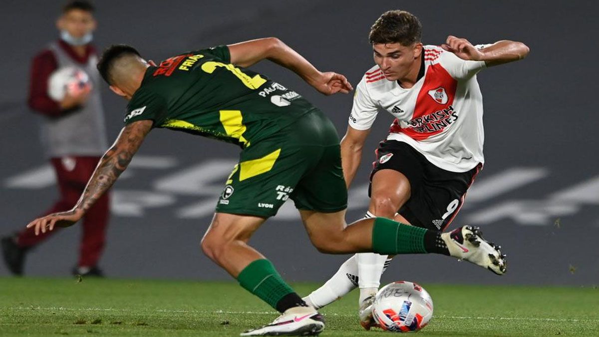 River venció 2 a 1 a Defensa y Justicia y es escolta de la Zona 1