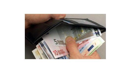 Anticipándose a futuras crisis, la Unión Europea busca crear un salario mínimo común