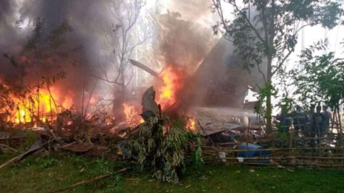 El avión militar se estrelló con unas 92 personas a bordo en Filipinas.