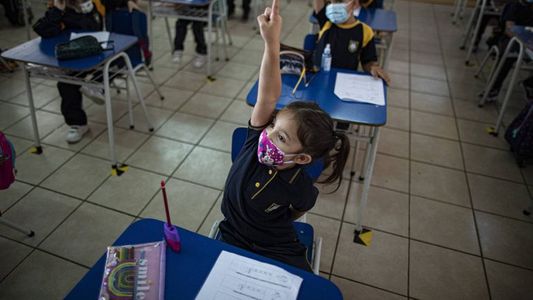 Vuelta a clases en Mendoza: a partir de este lunes, es optativo el uso del barbijo para jardín y nivel primario