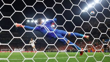 Bono héroe: la tremenda tanda de penales que clasificó a Marruecos y sacó a Países Bajos del mundial