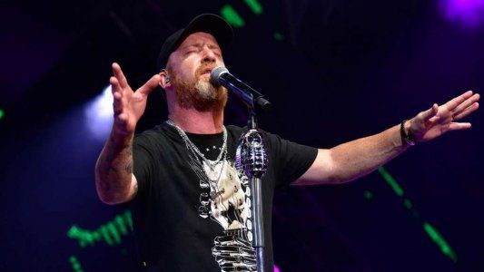 Escandaloso discurso del cantante de La Beriso: insultó a los políticos y apuntó contra la homosexualidad