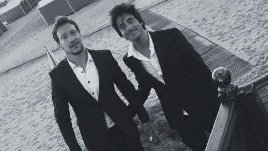 El recuerdo de Nico Vázquez y Gimena Accardi a Santiago