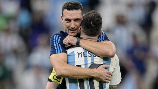 Mundial Qatar 2022: el abrazo de Lionel Messi y Lionel Scaloni que conmueve a toda Argentina