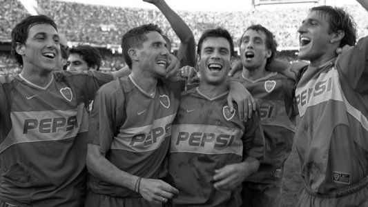 Un jugador que ganó todo con Boca reveló que rechazó una oferta de Riquelme para trabajar en el club