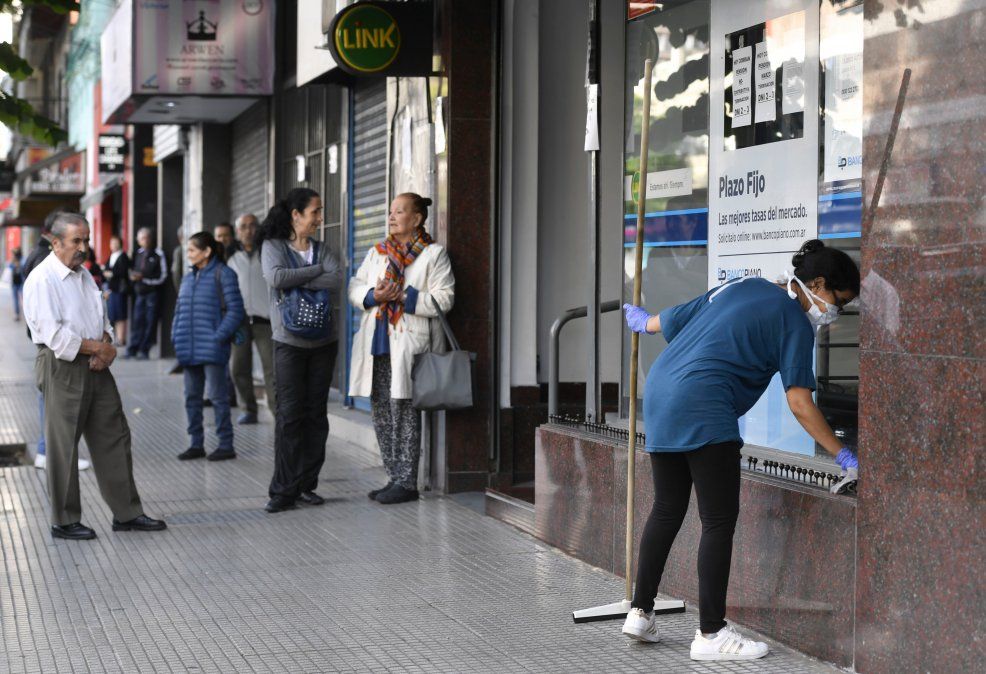 Los bancos de 98 distritos