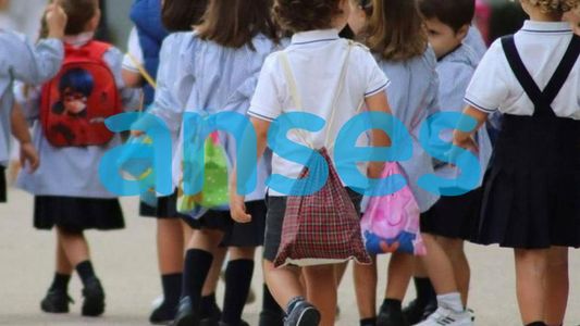 El Gobierno extendió los vouchers educativos: hasta cuándo se pagan