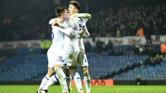 El Leeds de Bielsa no para: ganó su séptimo partido al hilo y es líder
