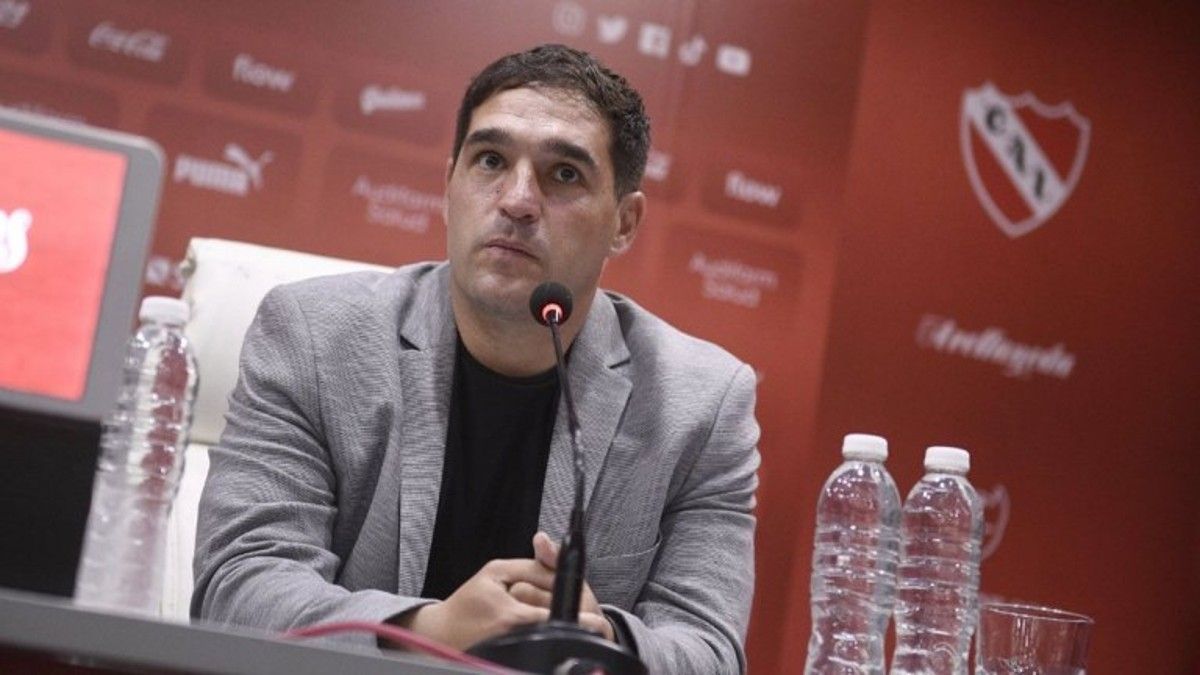 Leandro Stilitano dejó de ser el entrenador de Independiente. (Foto: NA)&nbsp;