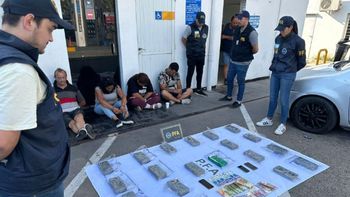 Rosario narco: detuvieron a 25 personas con 25 kilos de cocaína que era vendida por Los Monos desde la cárcel