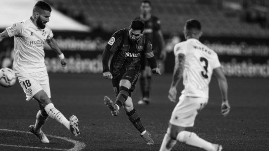 Messi y otra noche consagratoria: doblete, asistencia y récord de partidos jugados