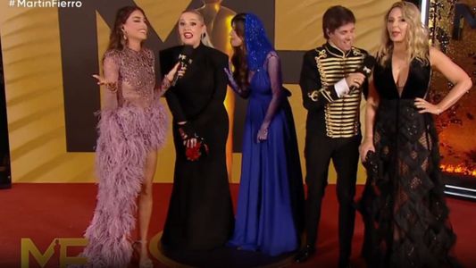 Tremendo furcio al aire: Robertito Funes confundió a Evelyn Von Brocke con otra famosa y ella no ocultó su incomodidad