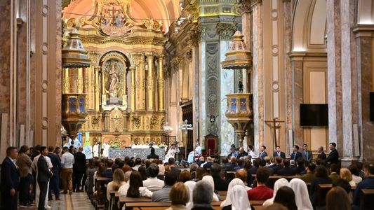 Jueves Santo: la Iglesia convoca a misas con lavado de pies por los jubilados