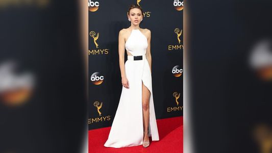 La alfombra roja de los Premios Emmy 2016