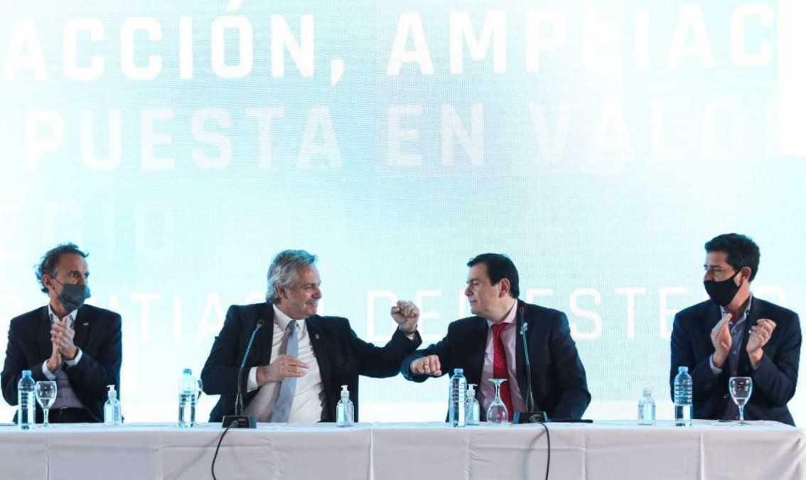 Alberto recorre obras y se muestra con gobernadores del interior sin brotes de Covid-19