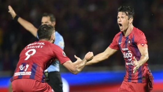 La palomita de Haedo Valdez para el 1-0 de Cerro Porteño a River