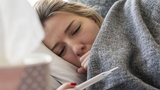 Cuáles son los síntomas de la gripe H3N2 que arrasa en Estados Unidos y Europa