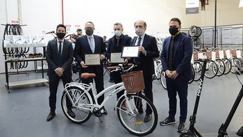 Grupo Núcleo inauguró su fábrica de bicicletas eléctricas