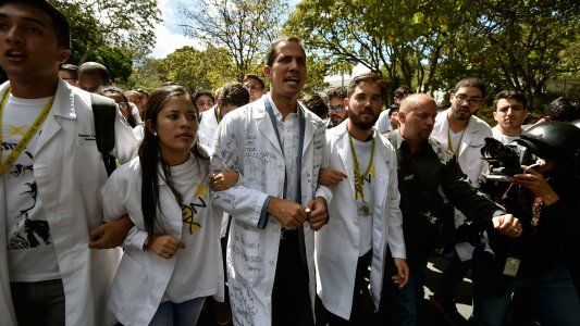 Los eurodiputados reconocen a Guaidó como presidente interino de Venezuela y le meten presión a la UE para imitarlos