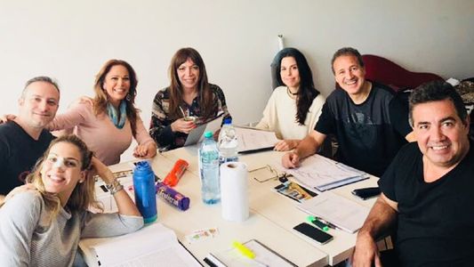 Lizy y su elenco comenzaron los ensayos