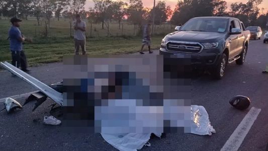 Tragedia en la ruta 2: cinco muertos en dos accidentes ocurridos a pocos metros de distancia