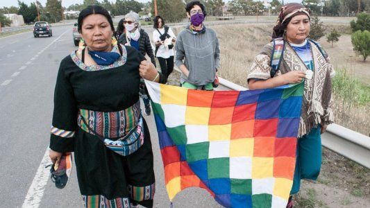 Mujeres indígenas llegaron a Buenos Aires tras dos meses de caminata para alertar un terricidio