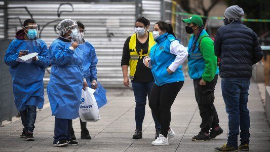 59 hisopados, 7 positivos: ¿Cómo fue el debut del Operativo DetectAR en los barrios porteños?