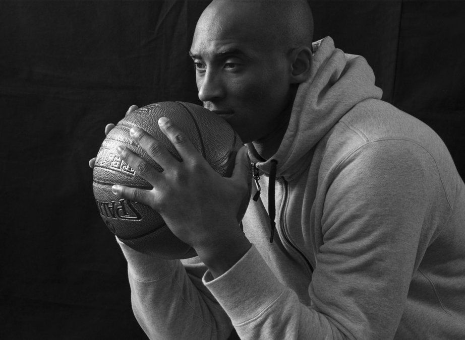En un accidente de helicóptero falleció Kobe Bryant, leyenda de la NBA