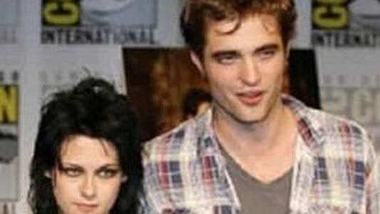 Robert Pattinson se comprometería con Kristen Stewart