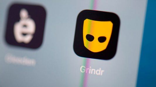 Acusan a aplicaciones de citas de vender datos personales