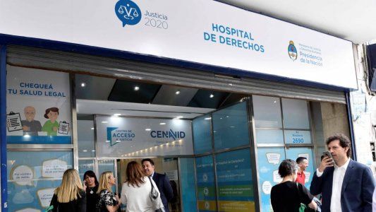 Sintetizan en un hospital de derechos los trámites legales de 20 organismos