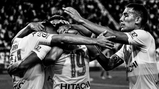 Vélez confirmó la venta al fútbol estadounidense de una de sus figuras