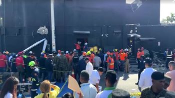 Tragedia en República Dominicana: colapsó una disco, murieron 17 personas y hay decenas atrapadas