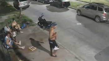 Conmoción: dos mamás fueron asesinadas en violentos ataques que no las tenían como objetivo.