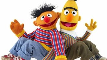 Plaza Sésamo: ¿Beto y Enrique son una pareja gay?