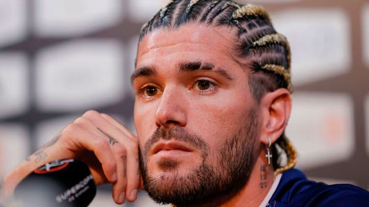 Rodrigo de Paul quedó en medio de la polémica por una sustancia ilegal sobre su celular