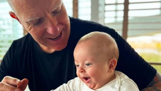 El hijo de Alejandro Fantino y Coni Mosqueira dio sus primeros pasos: el emocionante video