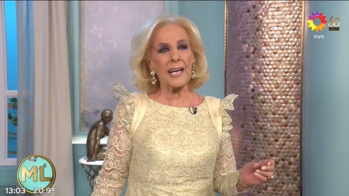 -Mirtha Legrand-