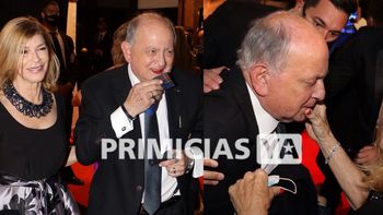 Chiche Gelblung tras el accidente que sufrió en los Martín Fierro de Cable: Había unos escalones terribles