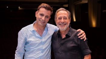 Guillermo Francella sorprendió a Martín Bossi en el estreno marplatense de La cena los tontos: el video