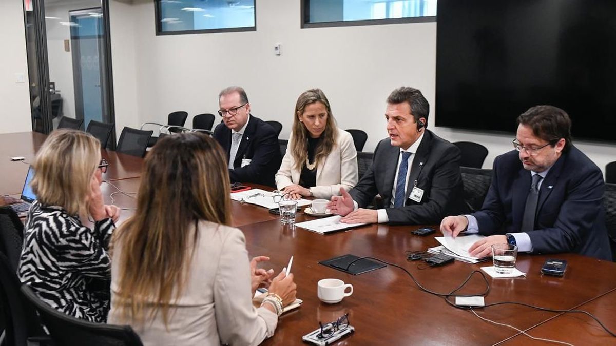 Ministro y candidato