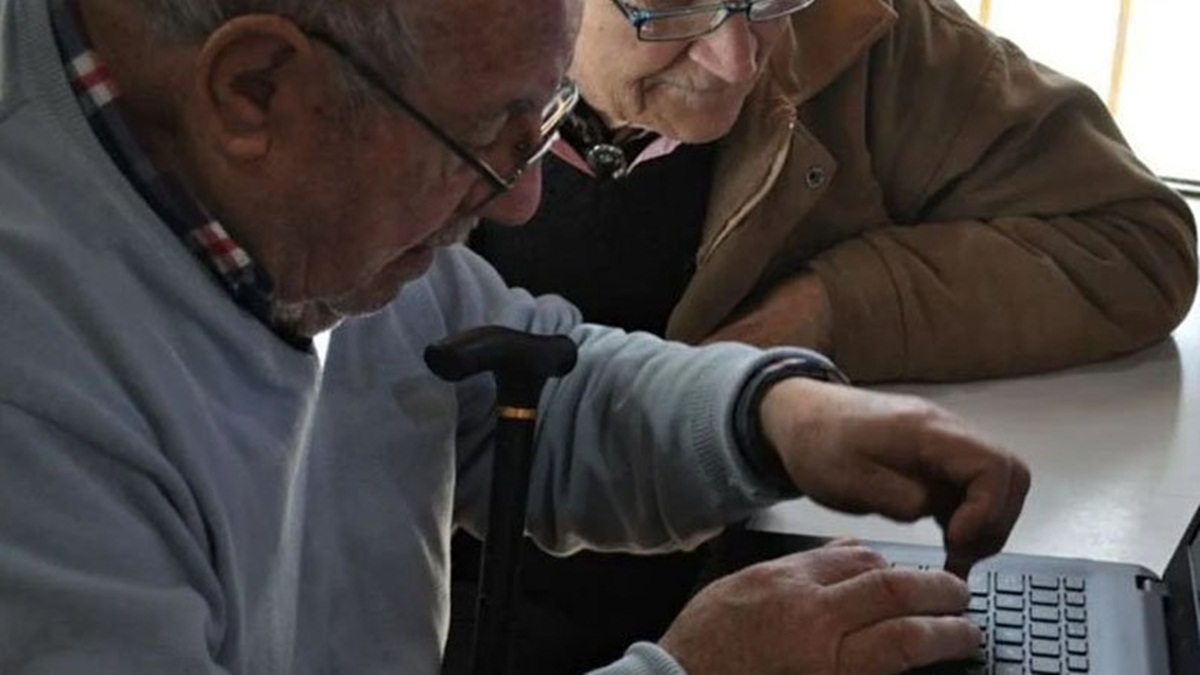 C&oacute;mo inscribirse en Mi Compu de Banco Naci&oacute;n y ANSES en enero y febrero 2024
