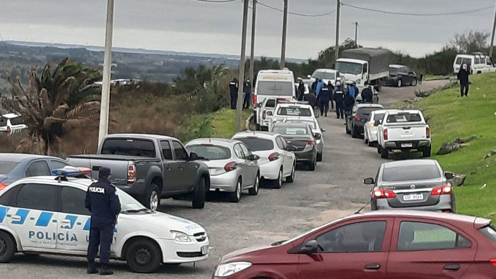 Conmoción en Uruguay: fusilaron a 3 infantes de Marina y robaron sus armas