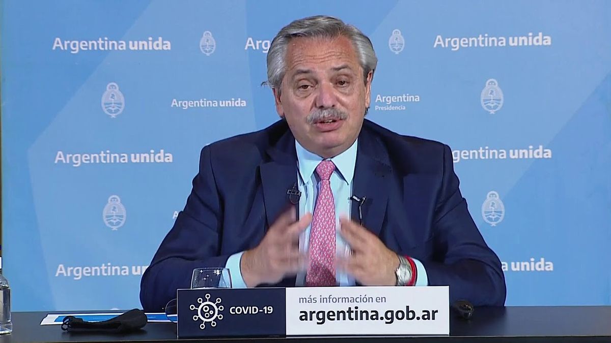 Alberto Fernández anuncia inversiones para fortalecer la ciencia y tecnología (Foto: Telam).