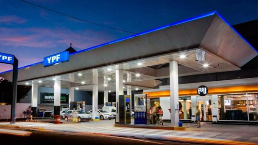 Sueños con estaciones de servicio: lo que tu mente te pide cuando ya no das más