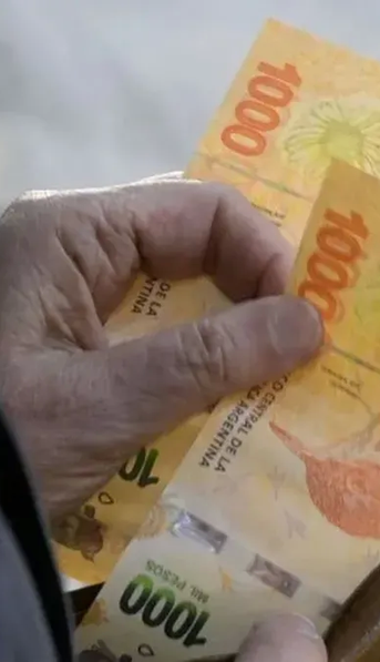 Uno por uno, los 8 aumentos que llegan en agosto e impactarán en el bolsillo