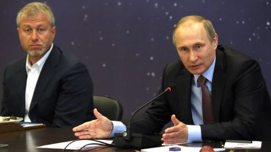 El multimillonario Román Abramóvich habría sido envenenado en medio de las negociaciones por la invasión rusa a Ucrania